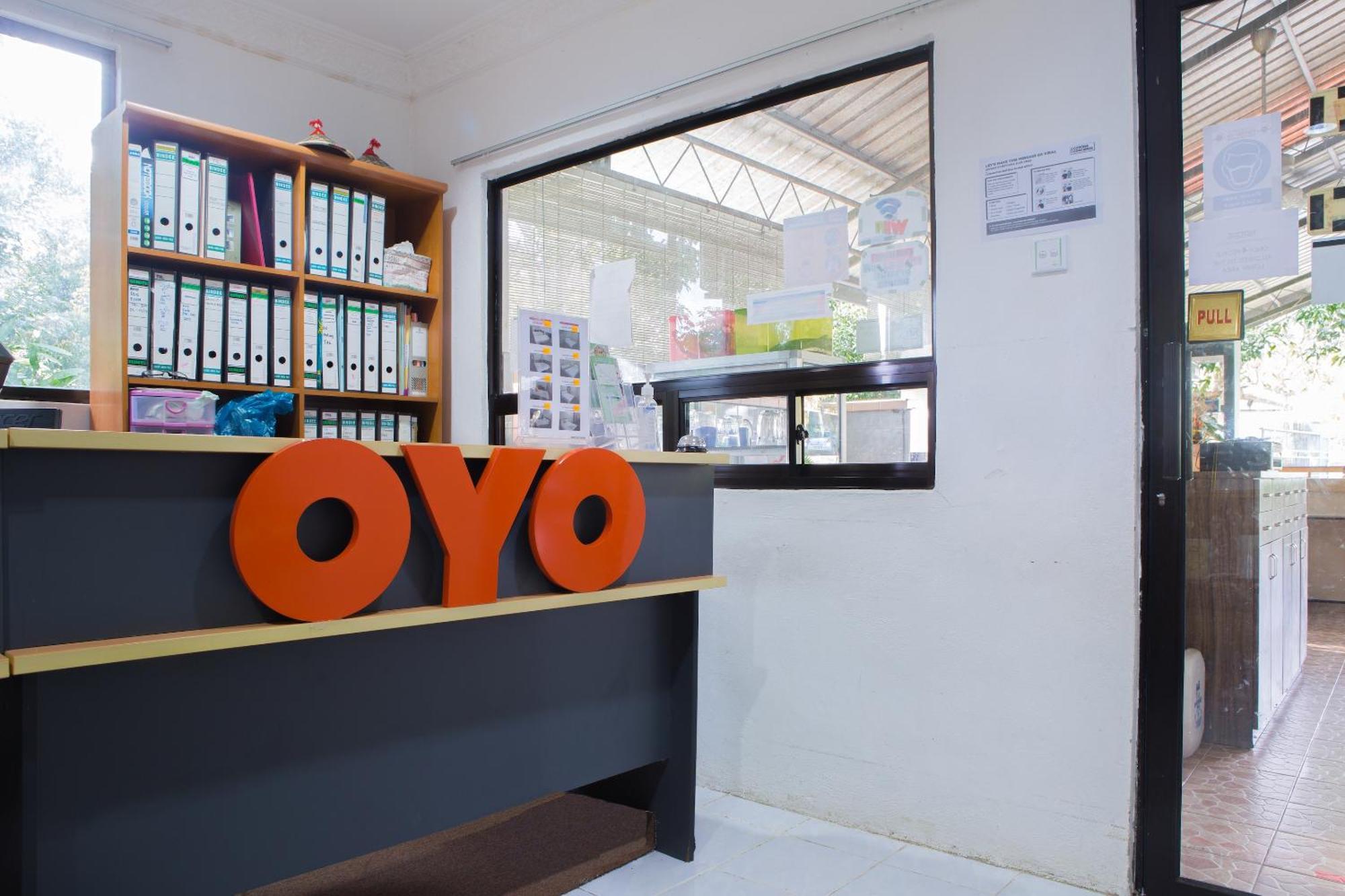 Oyo 90037 The 7 Lodge Tambunan Exteriér fotografie