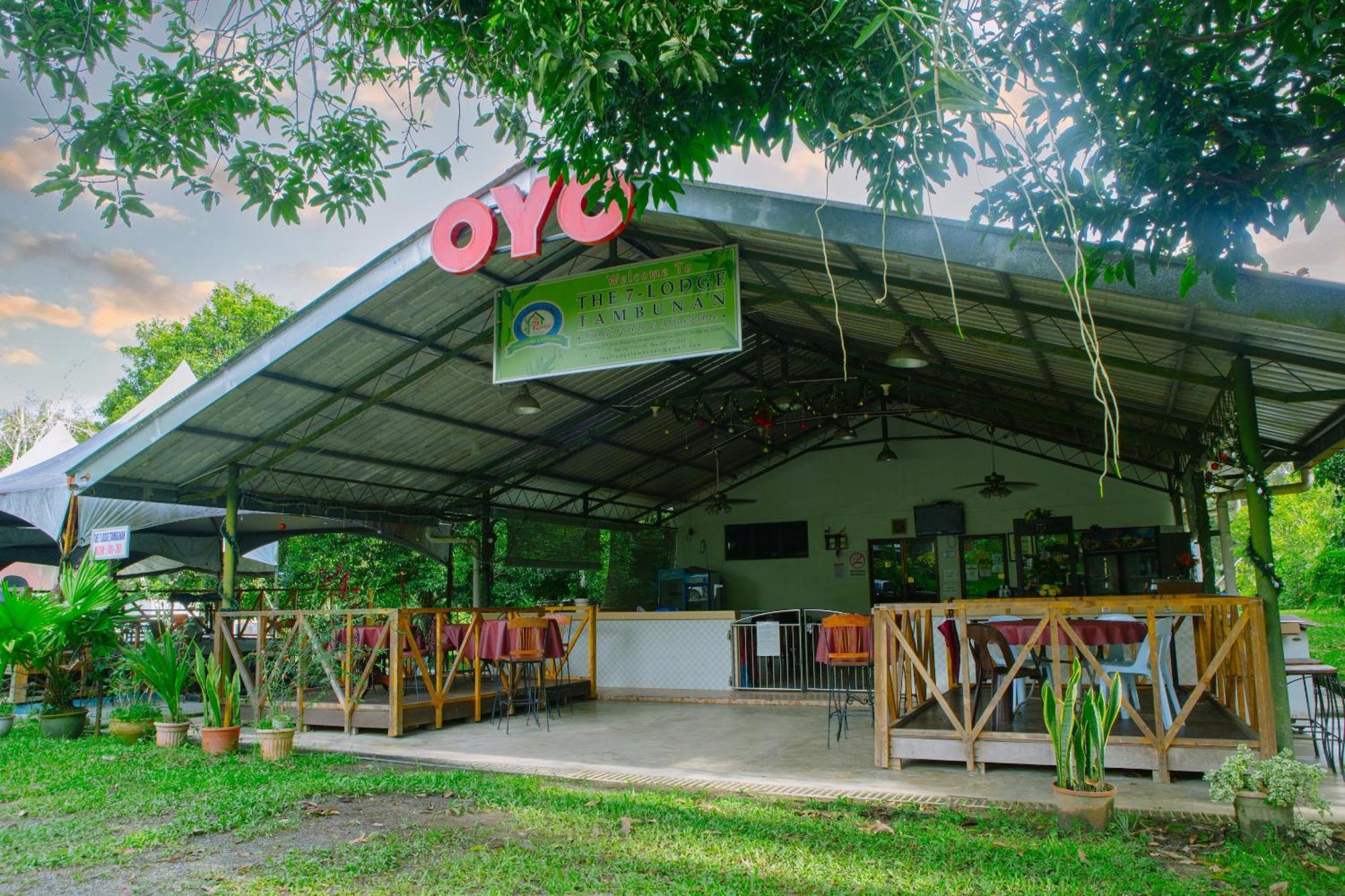 Oyo 90037 The 7 Lodge Tambunan Exteriér fotografie